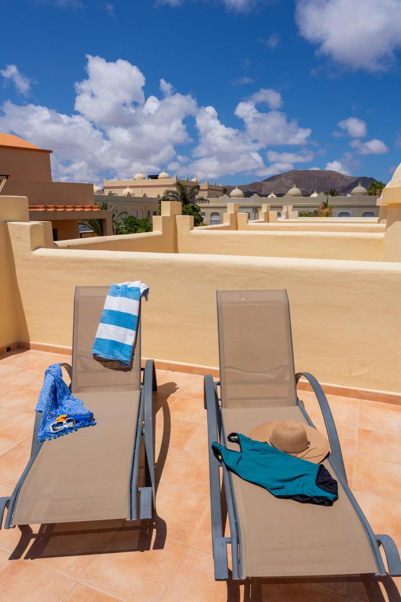 Villas Y Apartamentos El Sultan Коральео Экстерьер фото